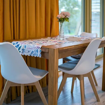 בית נופש House Hona Lux *