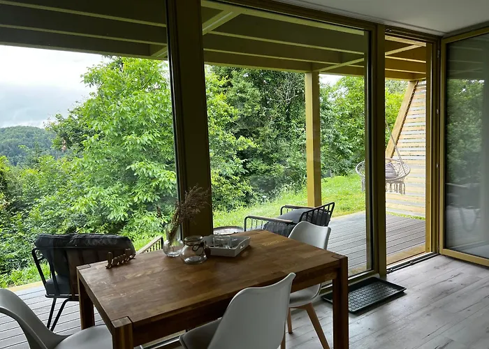 House Hona Lux 別荘 Velike Lašče